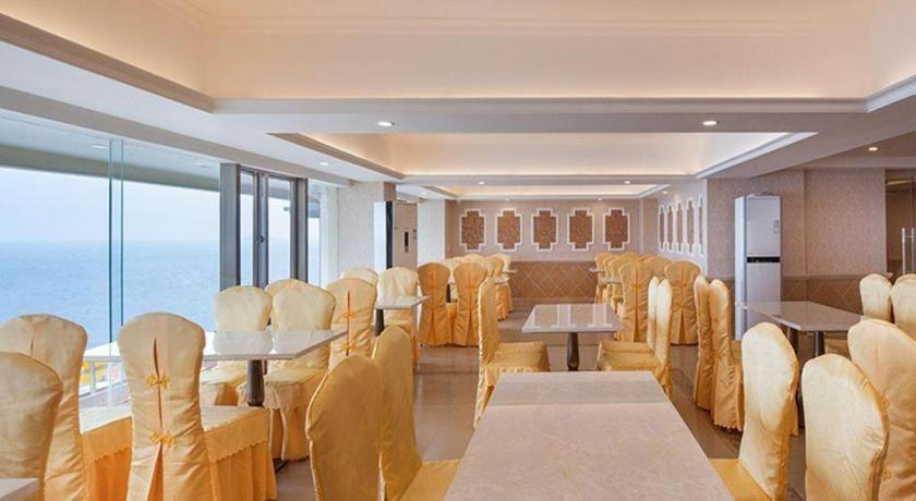 Vienna Classic Hotel Guangdong Yangxi Moon Bay Exterior foto